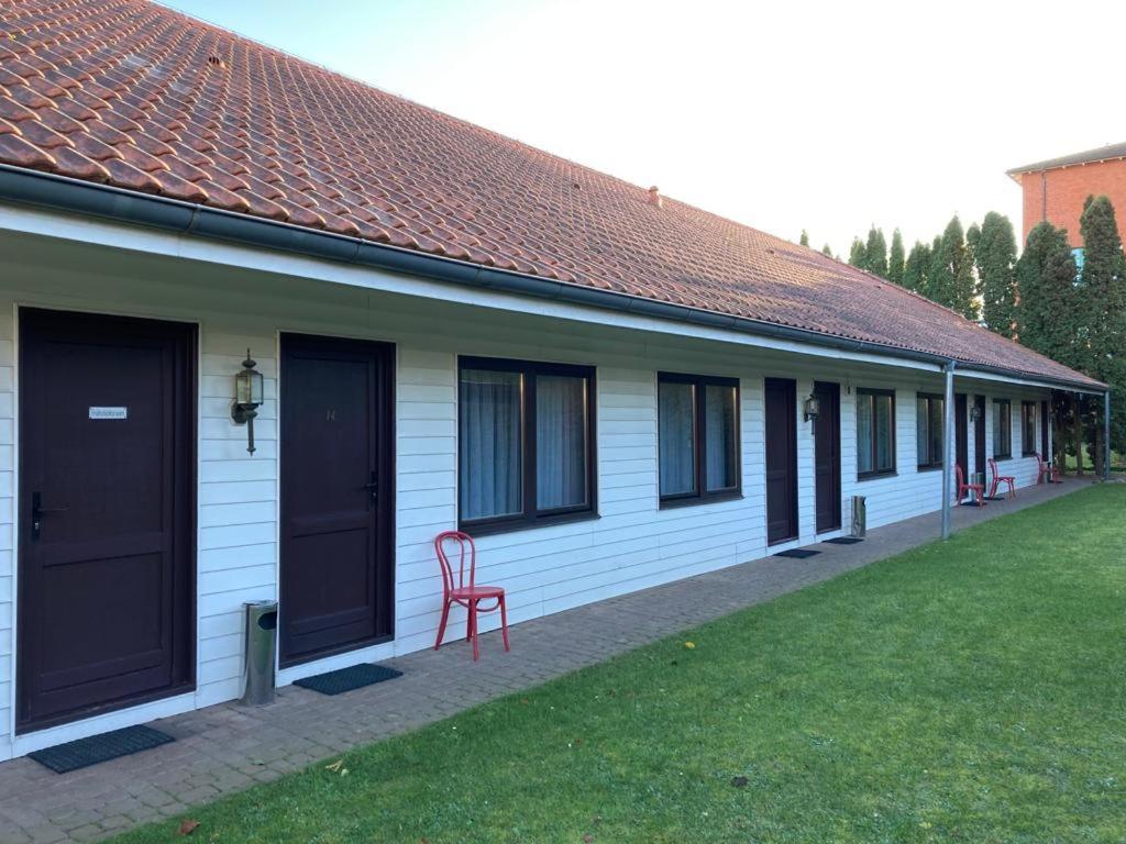 Motel Teterow Eksteriør bilde