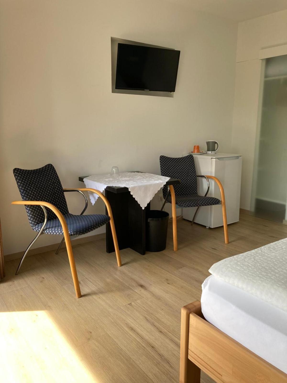 Motel Teterow Eksteriør bilde